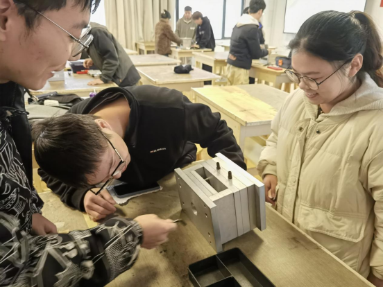 1701163063752587.png image.png